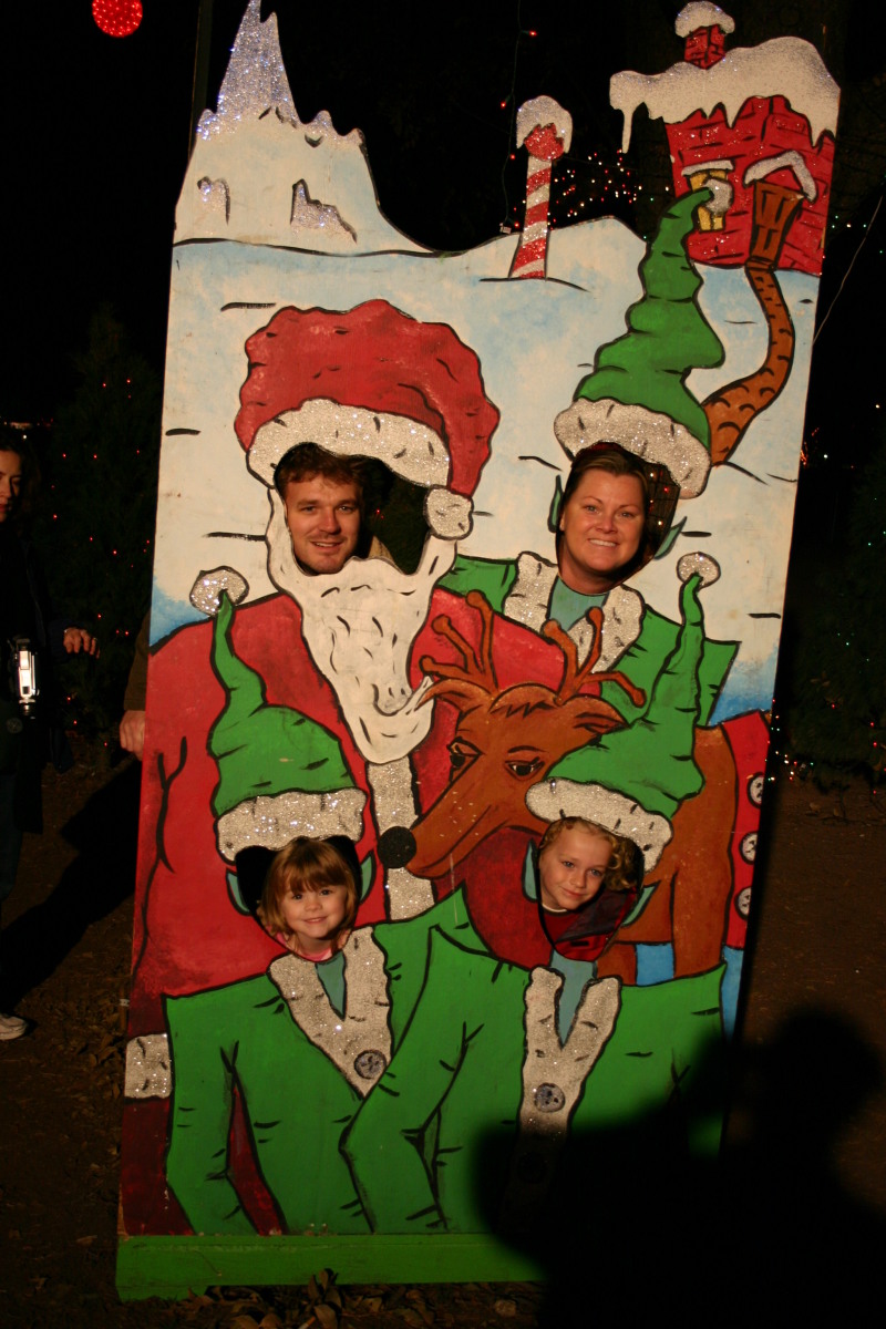 2005/12 December/Trail of Lights/800x600_IMG_4542.JPG